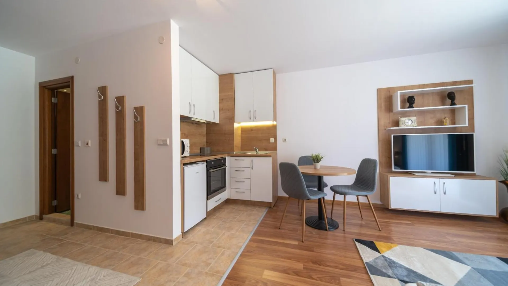 Pirin Sense Apartment Complex Bansko