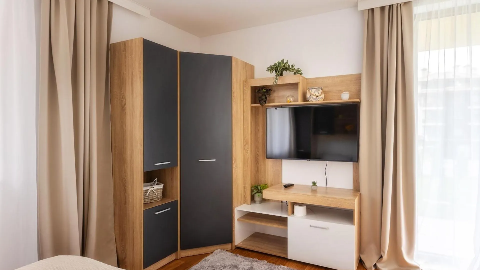 Pirin Sense Apartment Complex Bansko Bulgarien
